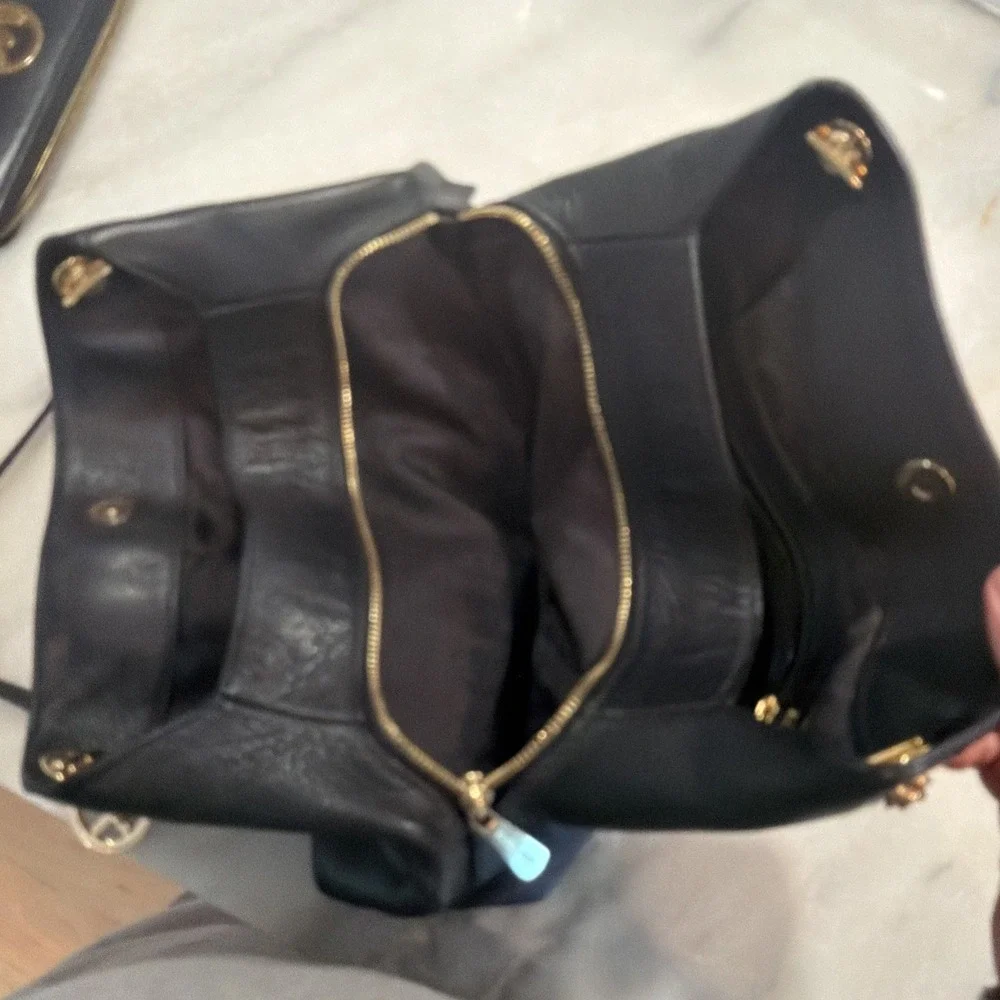 Michael Kors Black Jet Set Leather Multi Pocket Tote With Matching‎ Wallet